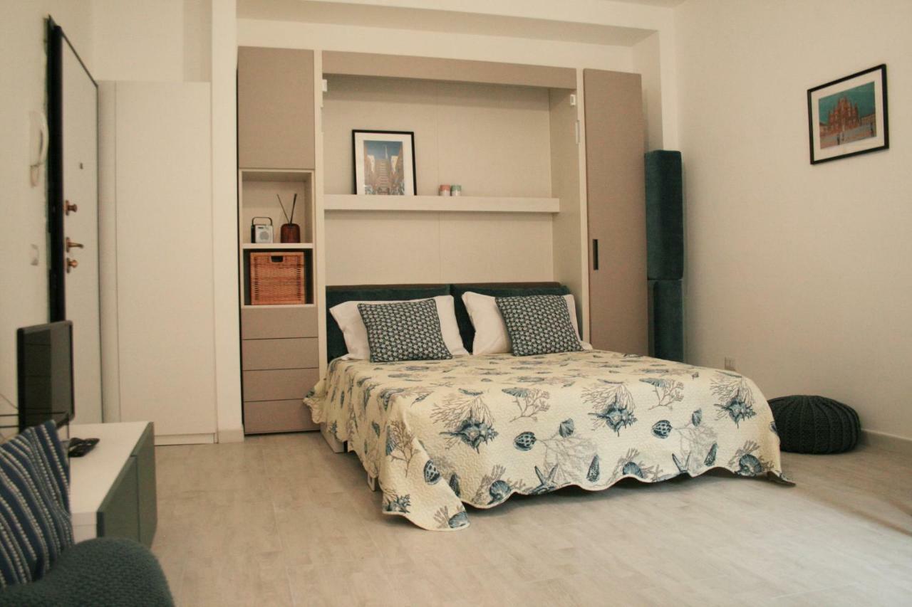 Clever House Милано Екстериор снимка